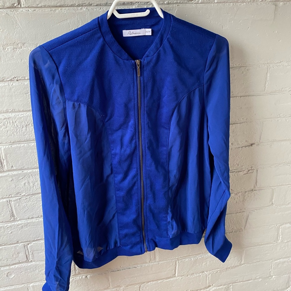 Long sleeve top